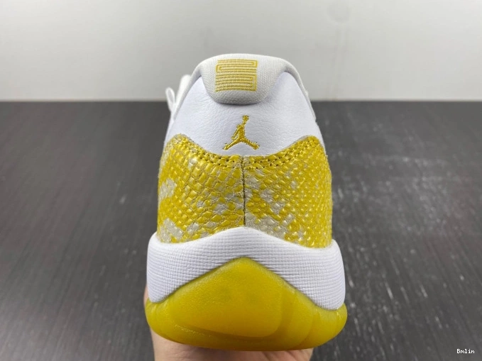 Bmlin Shoes WMNS Yellow Air Jordan 11 AH7860-107 Low Snakeskin 0825